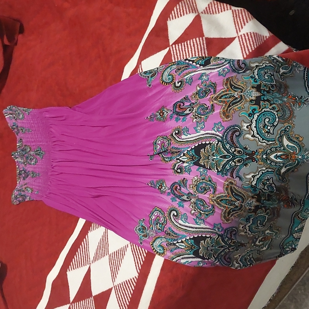 Beautiful long purple strapless dress